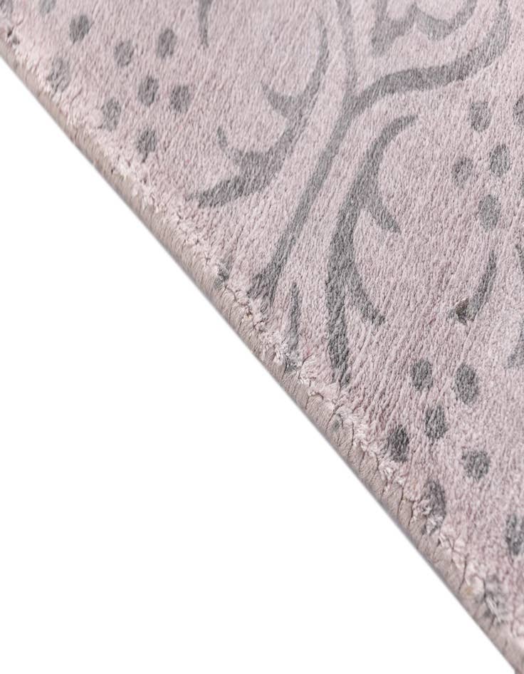 Detail image of  2' 6 x 9' 10  Hand Knotted Darya Wool Runner Rug