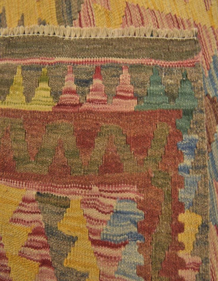 Detail image of  3' 2 x 3' 4  Hand Woven Kilim Maymana Wool Square Rug