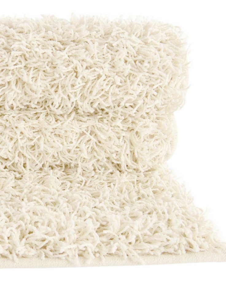 Detail image of  5' 3 x 8' Comfort Solid Shag Rug
