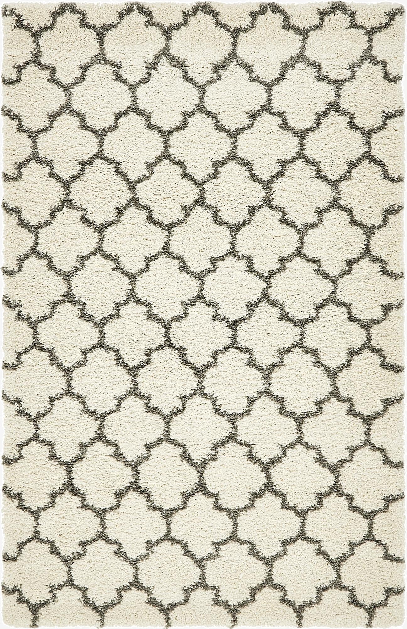  5' x 8' Moroccan Shag Rug