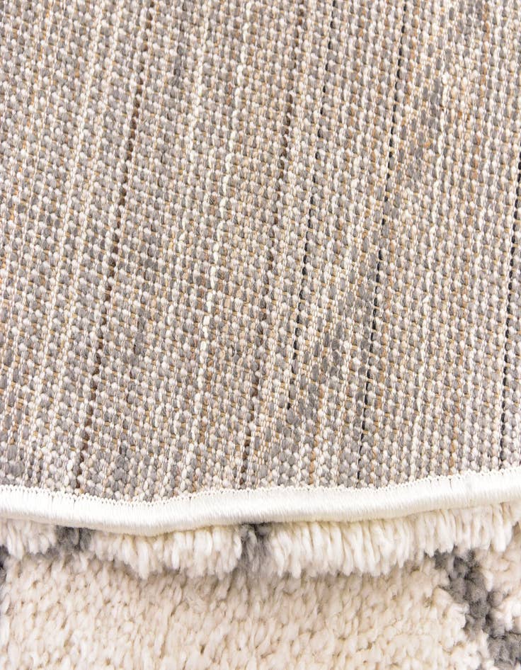 Detail image of  8' x 8' Moroccan Shag Round Rug