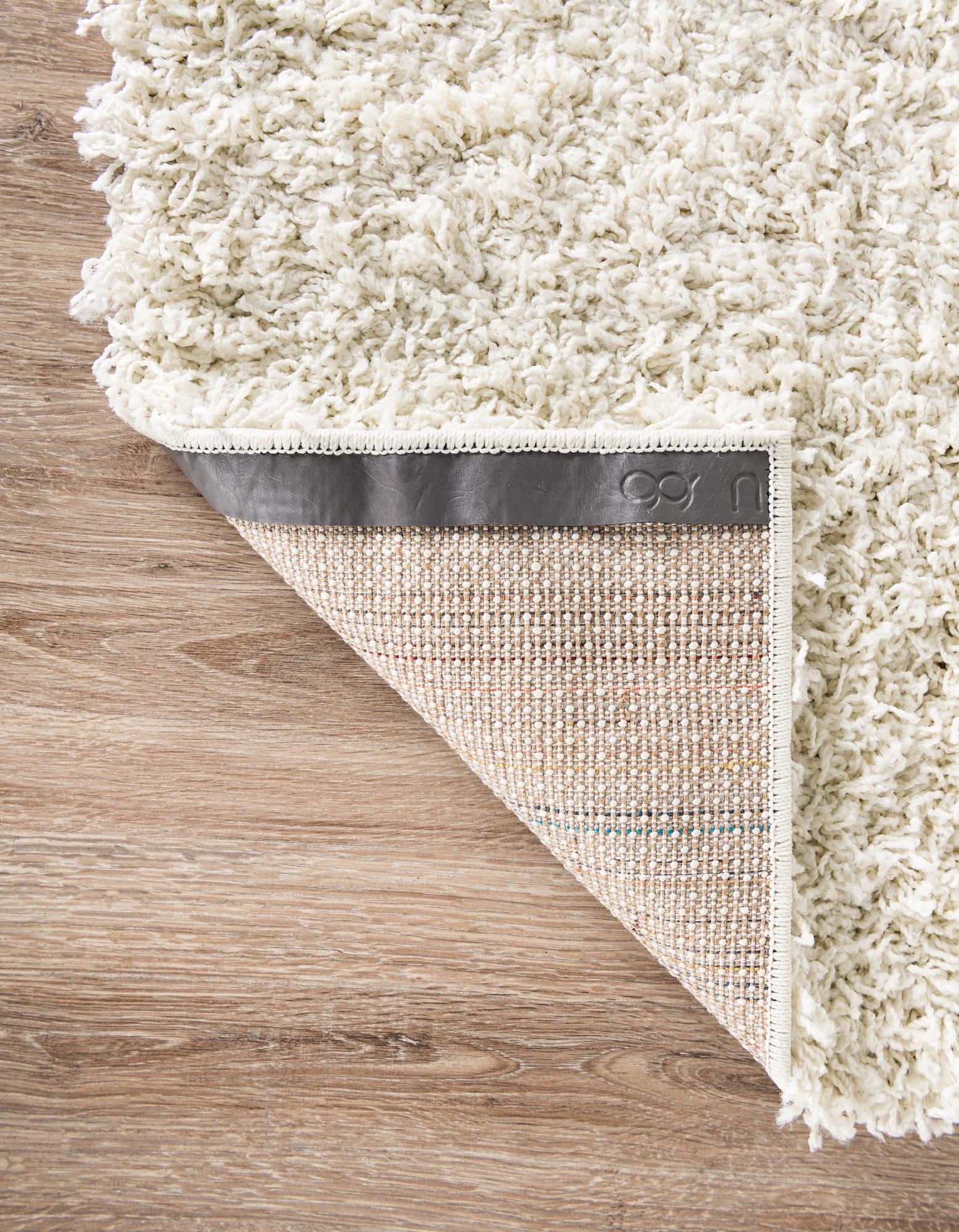  2' 7 x 12' Solid Shag Runner Rug