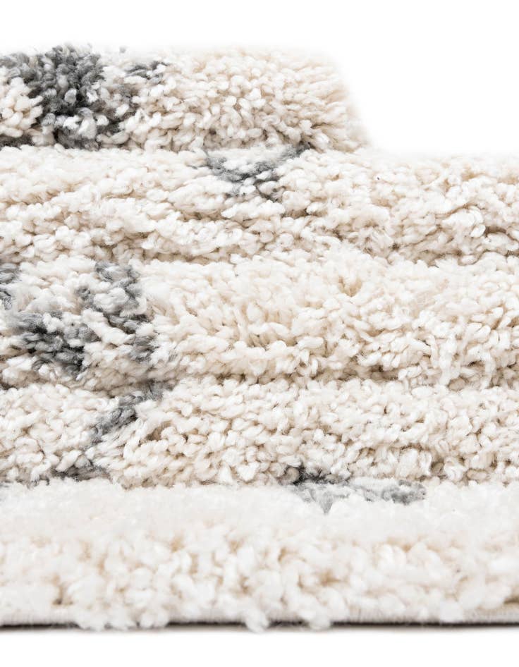 Detail image of  8' x 8' Moroccan Shag Square Rug