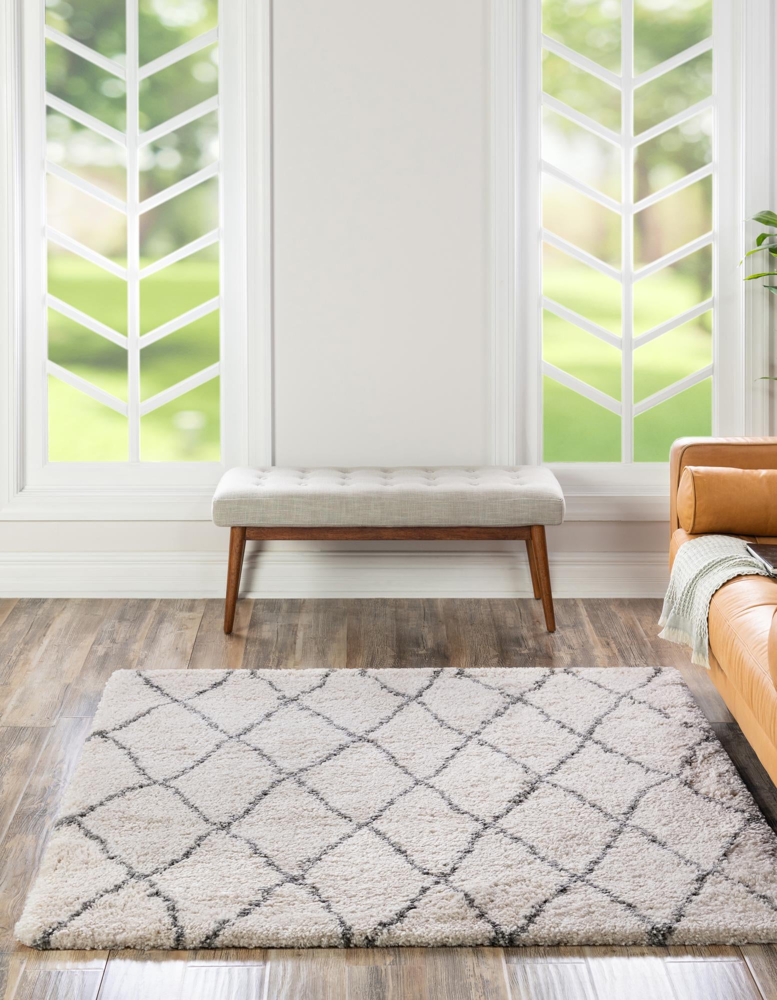  4' x 4' Moroccan Shag Square Rug