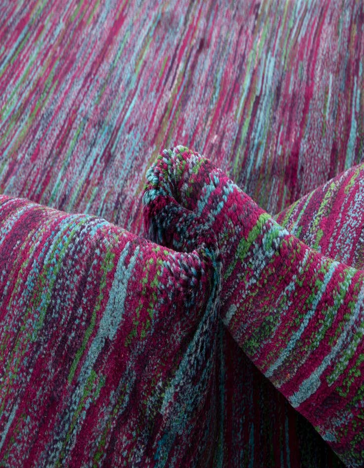 Detail image of 5' x 6' 3 Amaleh Wool Rug