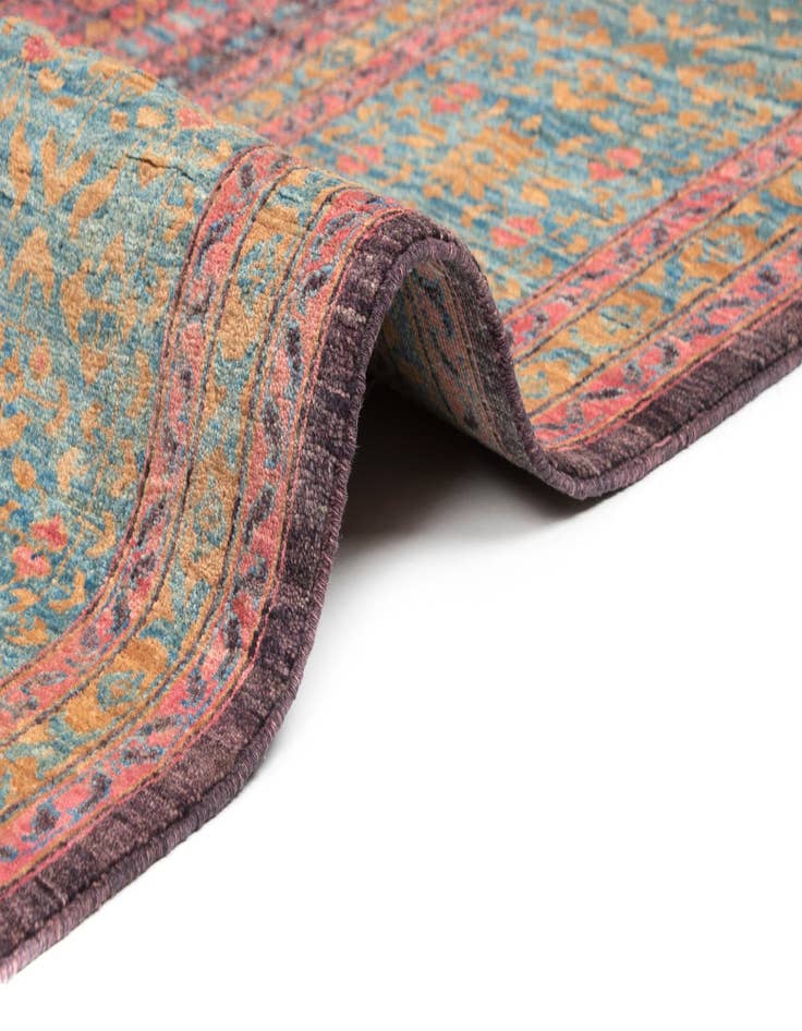 Detail image of  8' 2 x 9' 9  Hand Knotted Amina Rug