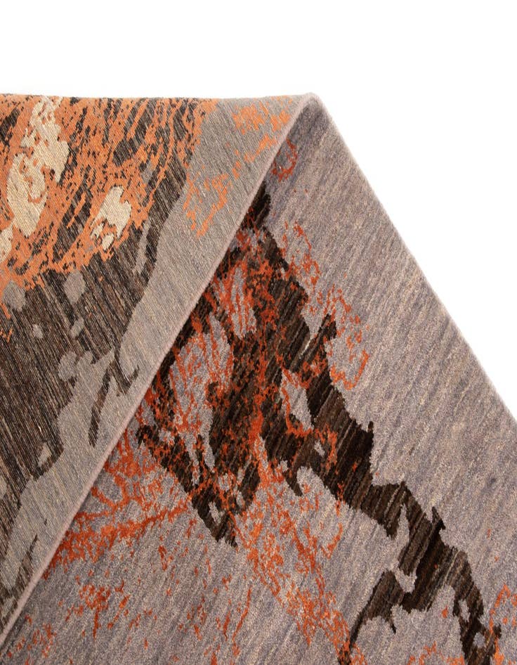 Detail image of  6' 4 x 9' 11 Anar Wool Rug