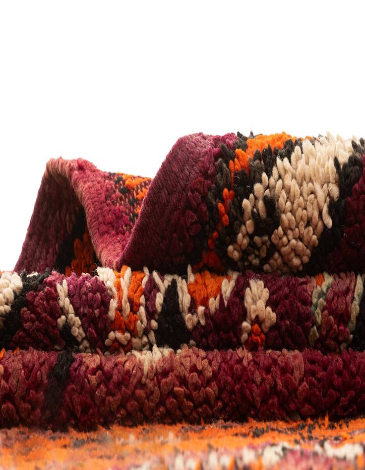 Detail image of  6' 11 x 10' 6 Berber Rug