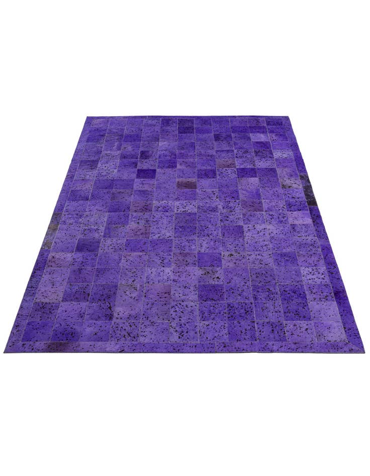 Detail image of  5' x 7' 10 Cowhide - Patchwork Rug