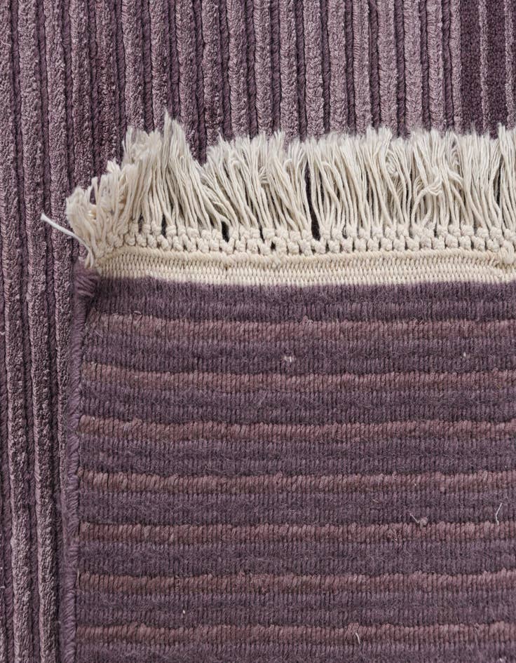 Detail image of  7' 11 x 11' 3  Hand Knotted Darya Wool Rug