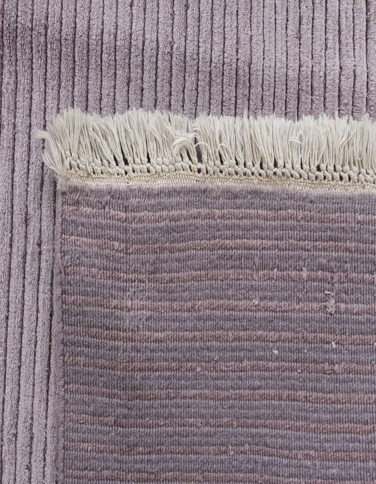 Detail image of  10' x 13' 5  Hand Knotted Darya Wool Rug