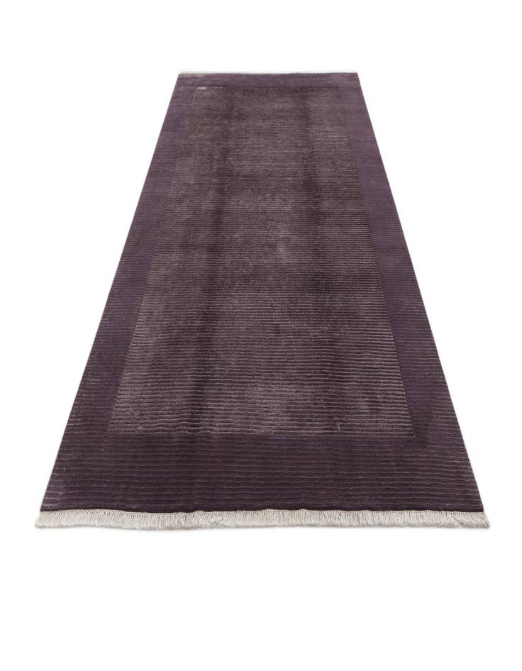 Detail image of  6' 6 x 9' 10  Hand Knotted Darya Wool Rug