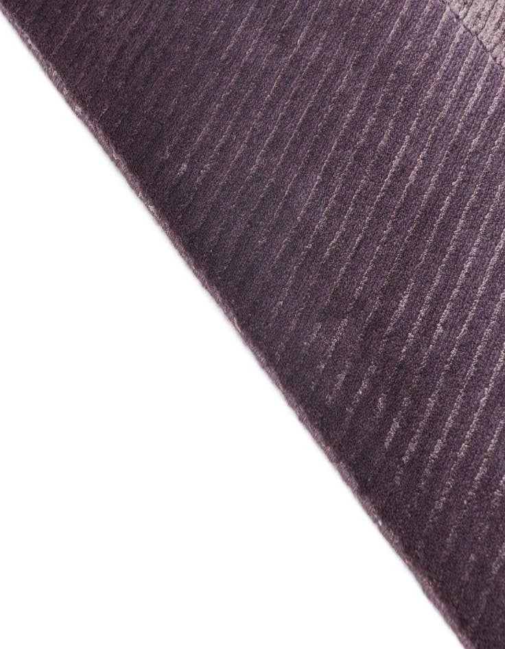 Detail image of  6' 6 x 9' 11  Hand Knotted Darya Wool Rug