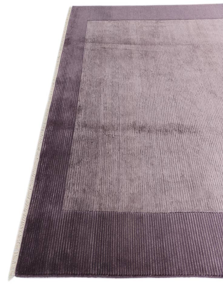 Detail image of  6' 6 x 10'  Hand Knotted Darya Wool Rug