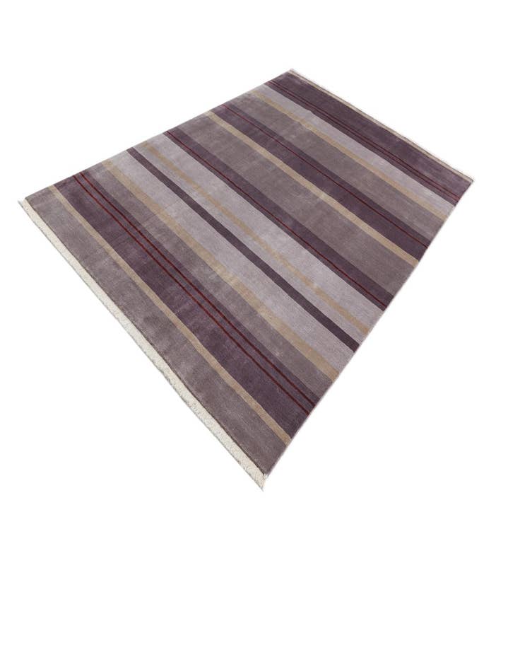 Detail image of  6' 6 x 9' 8  Hand Knotted Darya Wool Rug