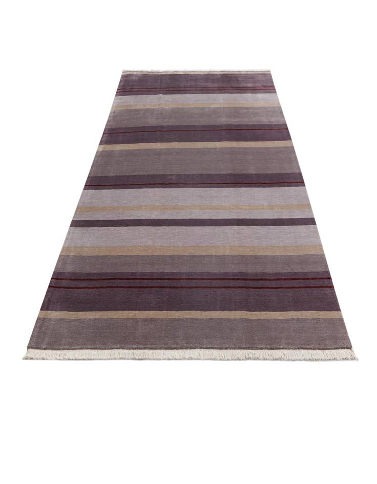 Detail image of  6' 6 x 9' 8  Hand Knotted Darya Wool Rug