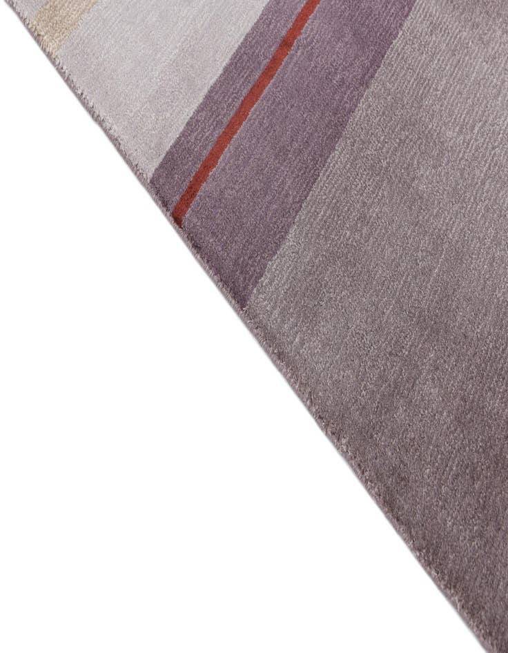 Detail image of  6' 6 x 9' 8  Hand Knotted Darya Wool Rug