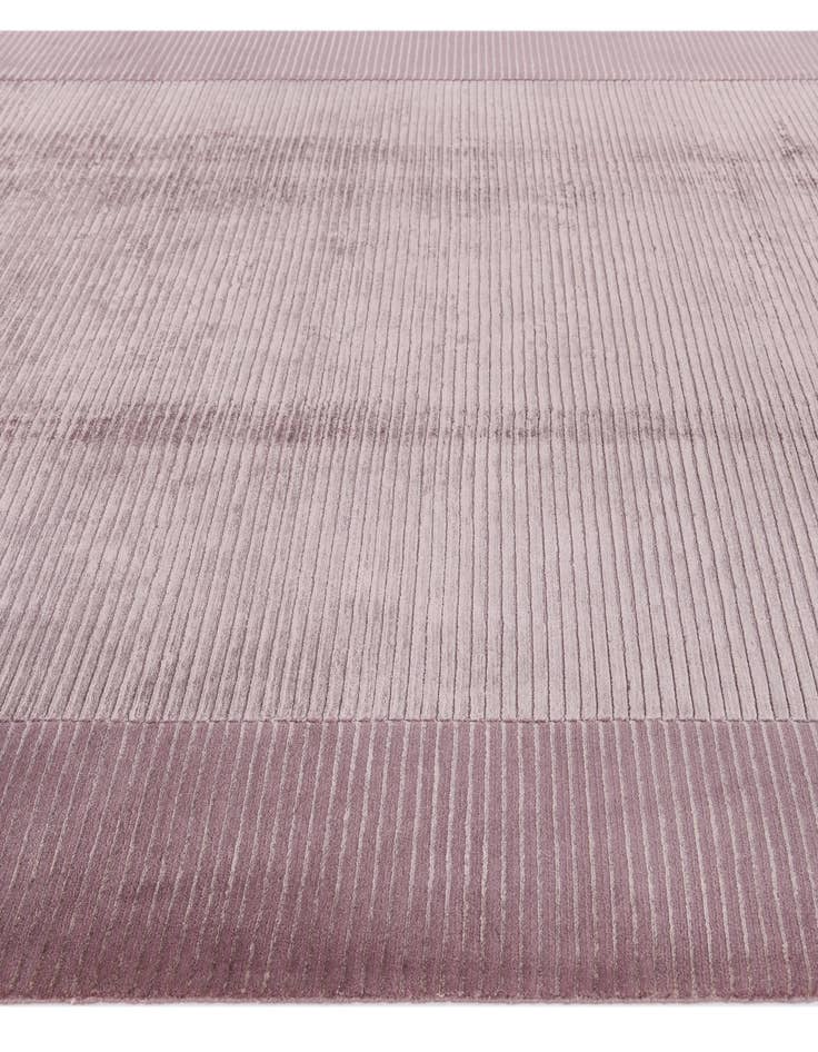 Detail image of  6' 5 x 9' 10  Hand Knotted Darya Wool Rug