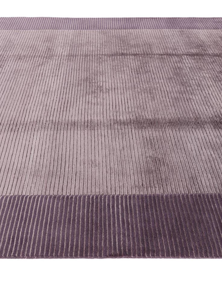 Detail image of  6' 6 x 9' 10  Hand Knotted Darya Wool Rug