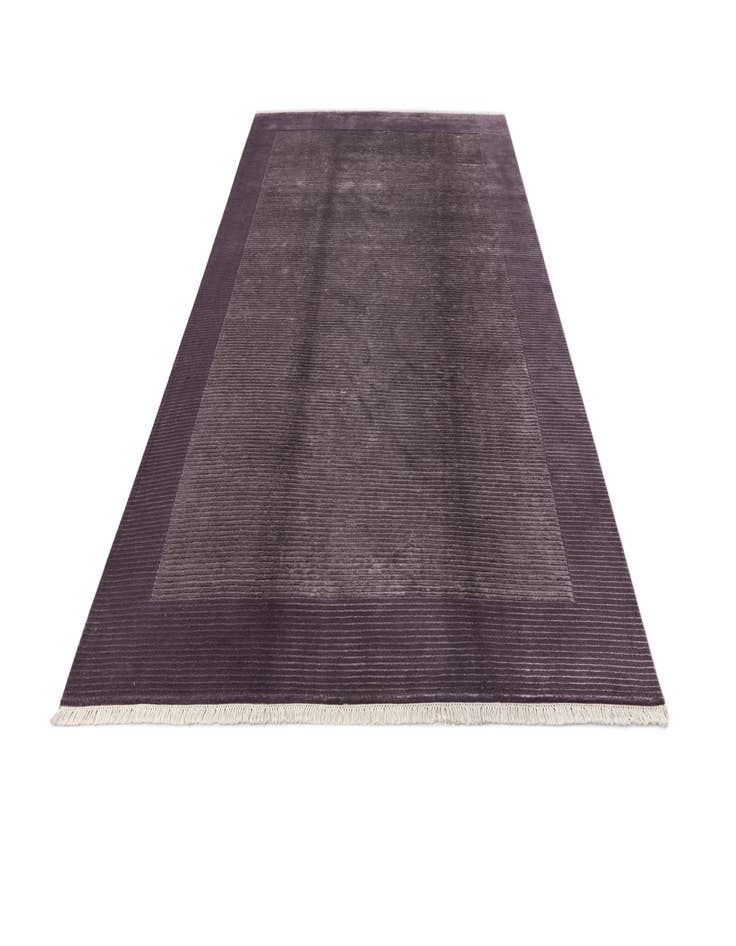 Detail image of  6' 6 x 9' 11  Hand Knotted Darya Wool Rug