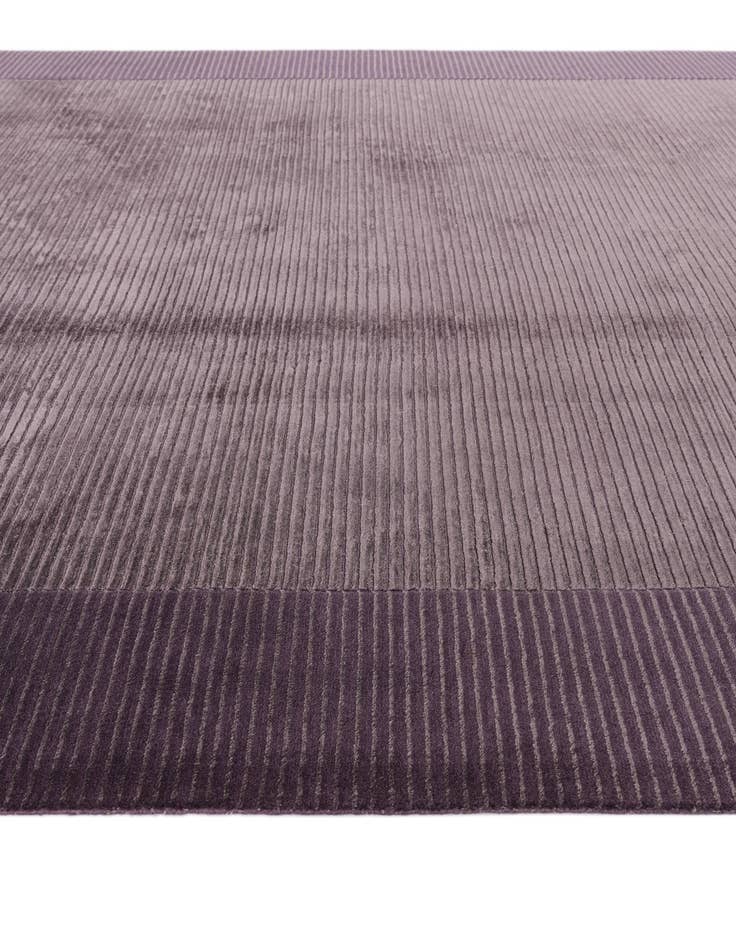 Detail image of  6' 6 x 9' 11  Hand Knotted Darya Wool Rug