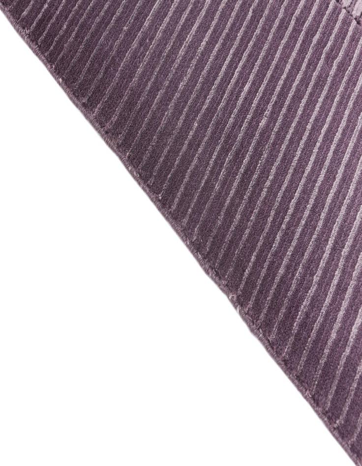 Detail image of  6' 10 x 9' 6  Hand Knotted Darya Wool Rug