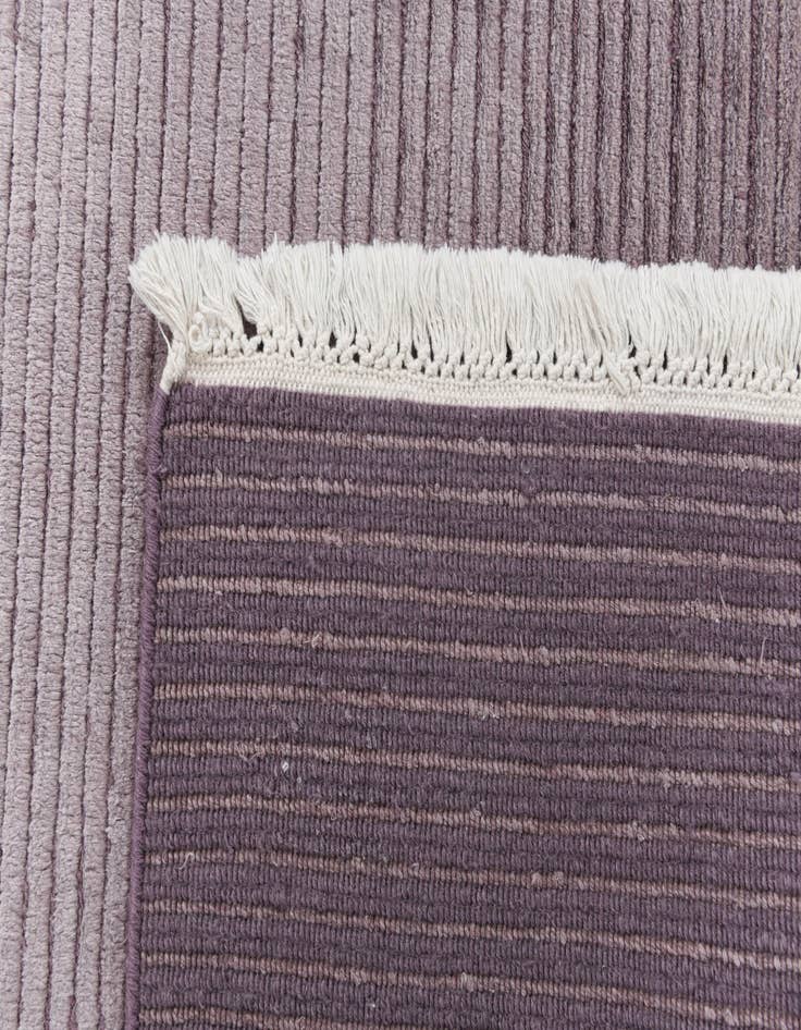 Detail image of  6' 6 x 9' 7  Hand Knotted Darya Wool Rug