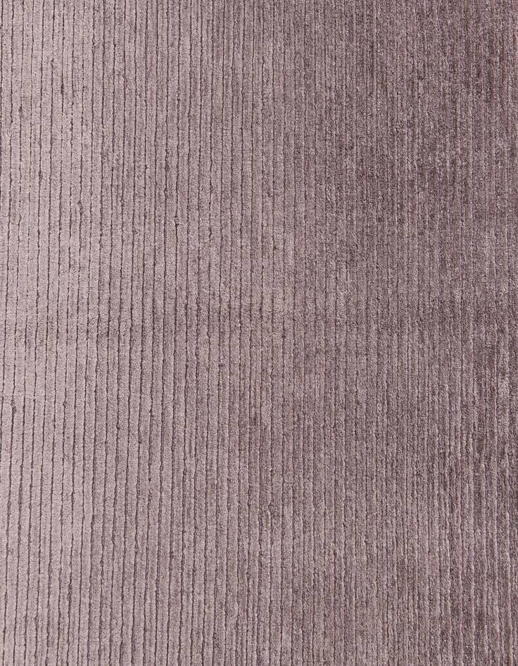 Detail image of  6' 6 x 9' 11  Hand Knotted Darya Wool Rug