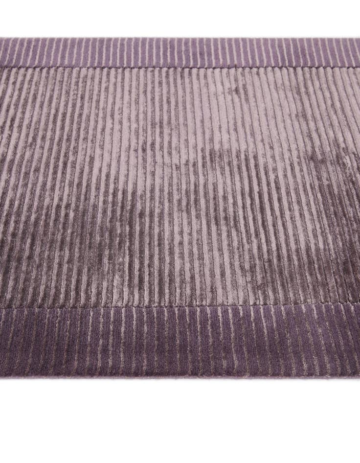 Detail image of  2' 7 x 4' 11  Hand Knotted Darya Wool Rug