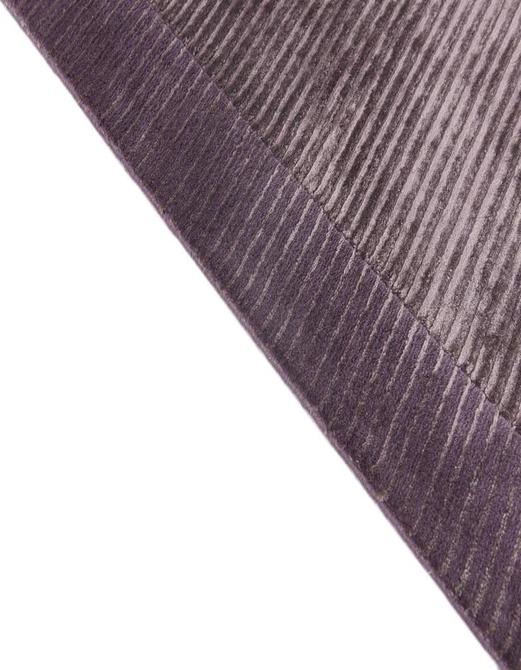 Detail image of  2' 7 x 4' 11  Hand Knotted Darya Wool Rug