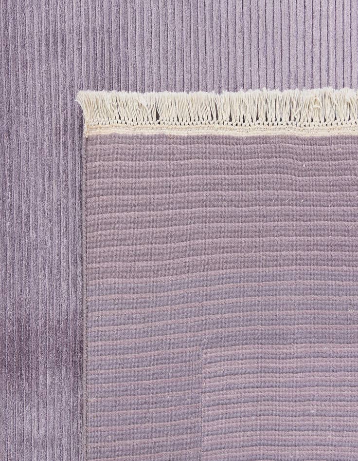 Detail image of  5' 7 x 7' 10 Darya Rug