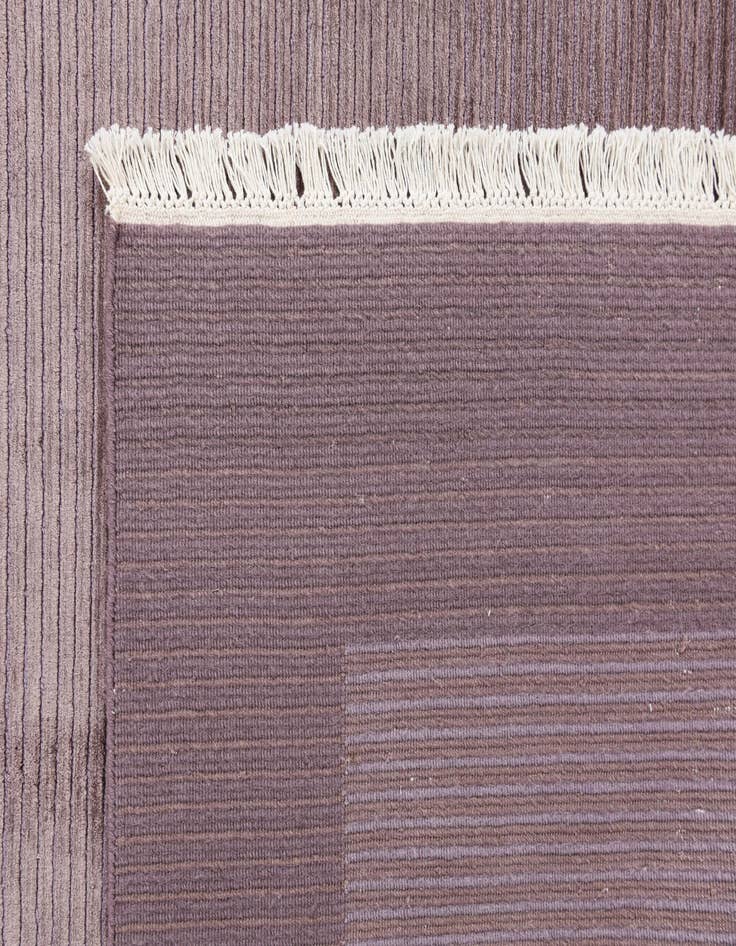 Detail image of  5' 6 x 7' 10  Hand Knotted Darya Wool Rug