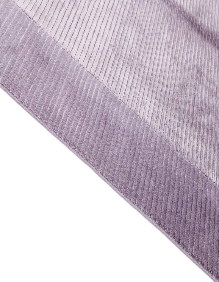 Detail image of  3' 11 x 6'  Hand Knotted Darya Wool Rug