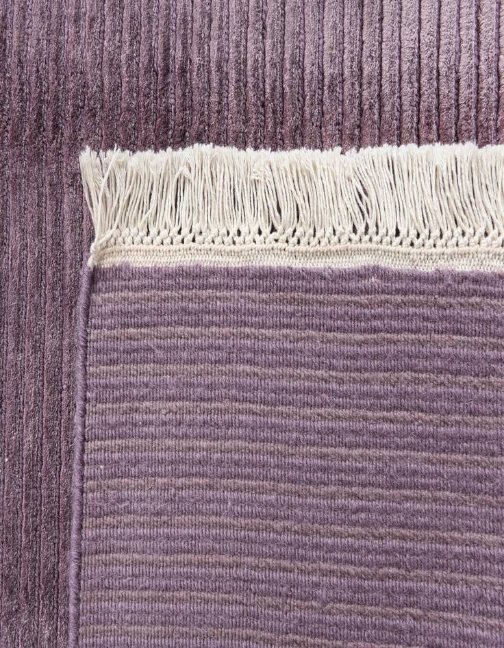 Detail image of  4' 11 x 6' 8  Hand Knotted Darya Wool Rug