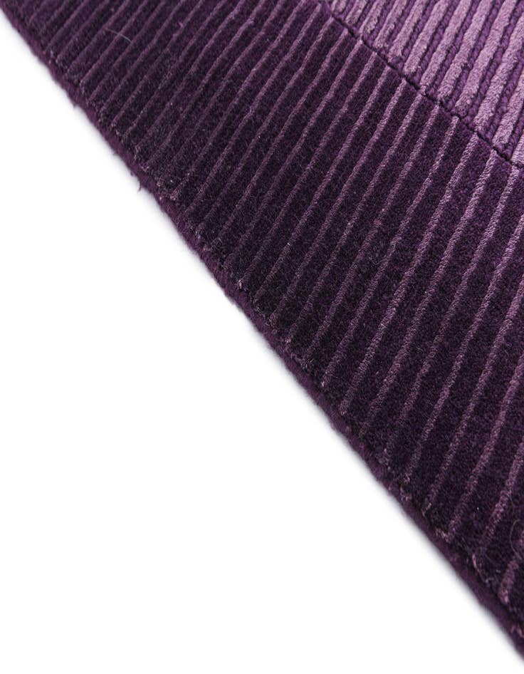 Detail image of  5' 1 x 6' 8  Hand Knotted Darya Wool Rug