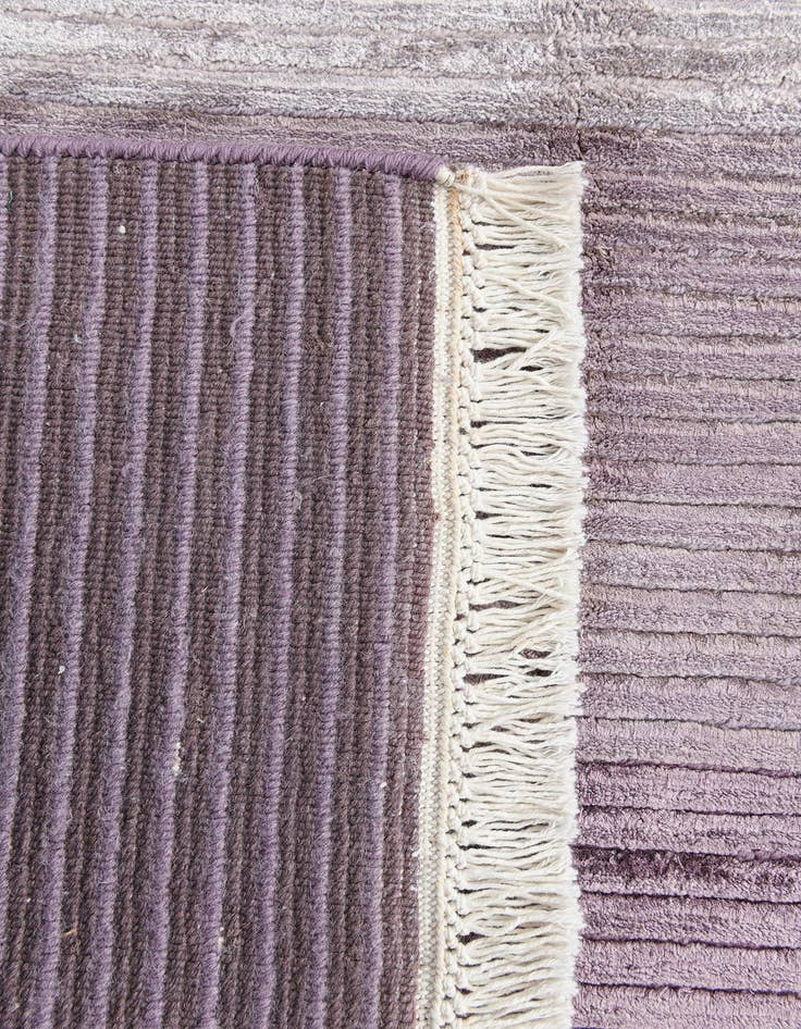 Detail image of  4' 10 x 6' 8 Darya Rug
