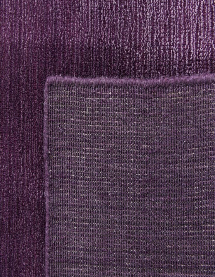 Detail image of  6' 8 x 9' 8  Hand Knotted Darya Wool Rug