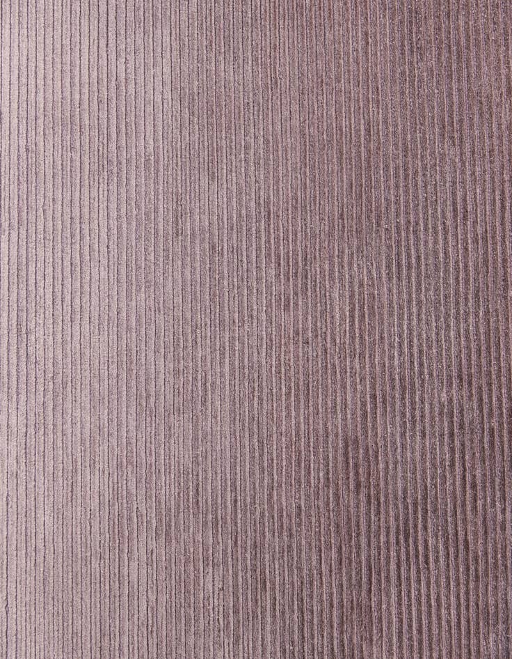 Detail image of  6' 6 x 9' 10  Hand Knotted Darya Wool Rug