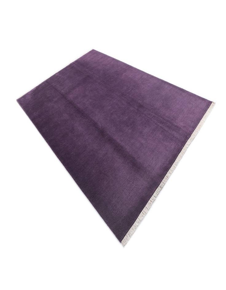 Detail image of  6' 6 x 9' 11  Hand Knotted Darya Wool Rug