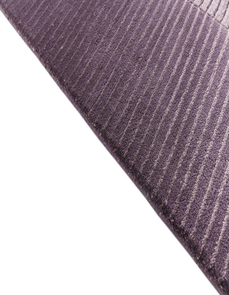 Detail image of  6' 7 x 9' 8  Hand Knotted Darya Wool Rug