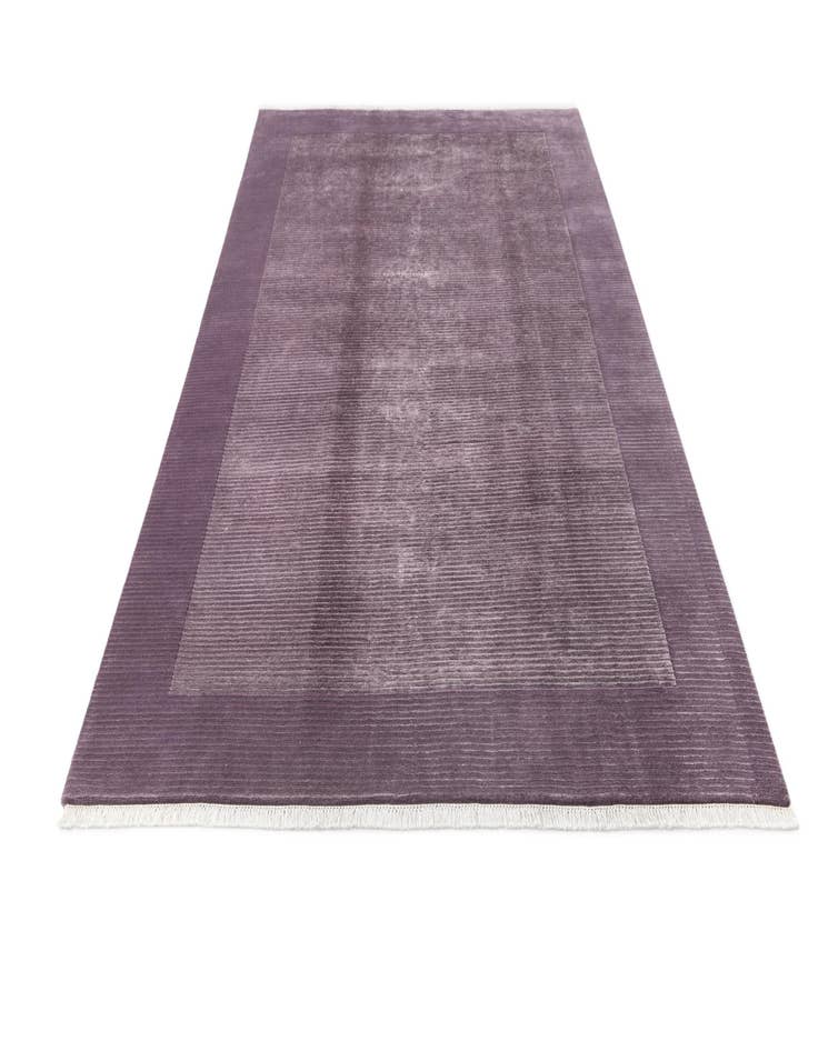 Detail image of  6' 5 x 9' 10  Hand Knotted Darya Wool Rug