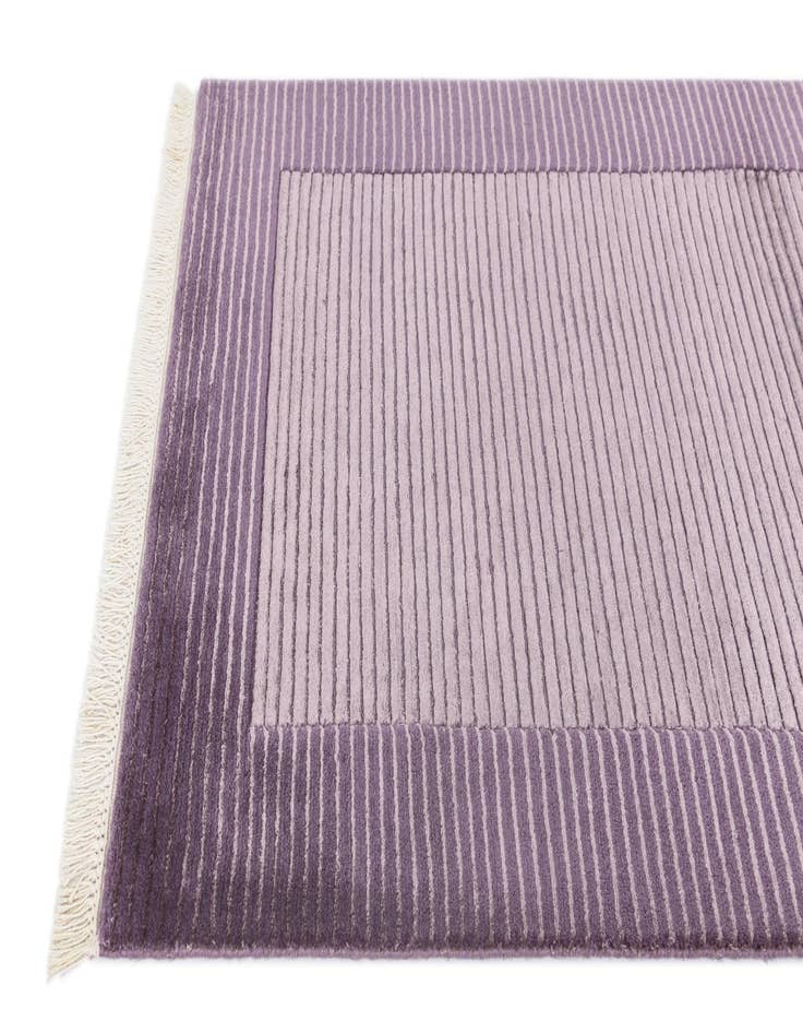 Detail image of  2' 7 x 5' 1  Hand Knotted Darya Wool Rug