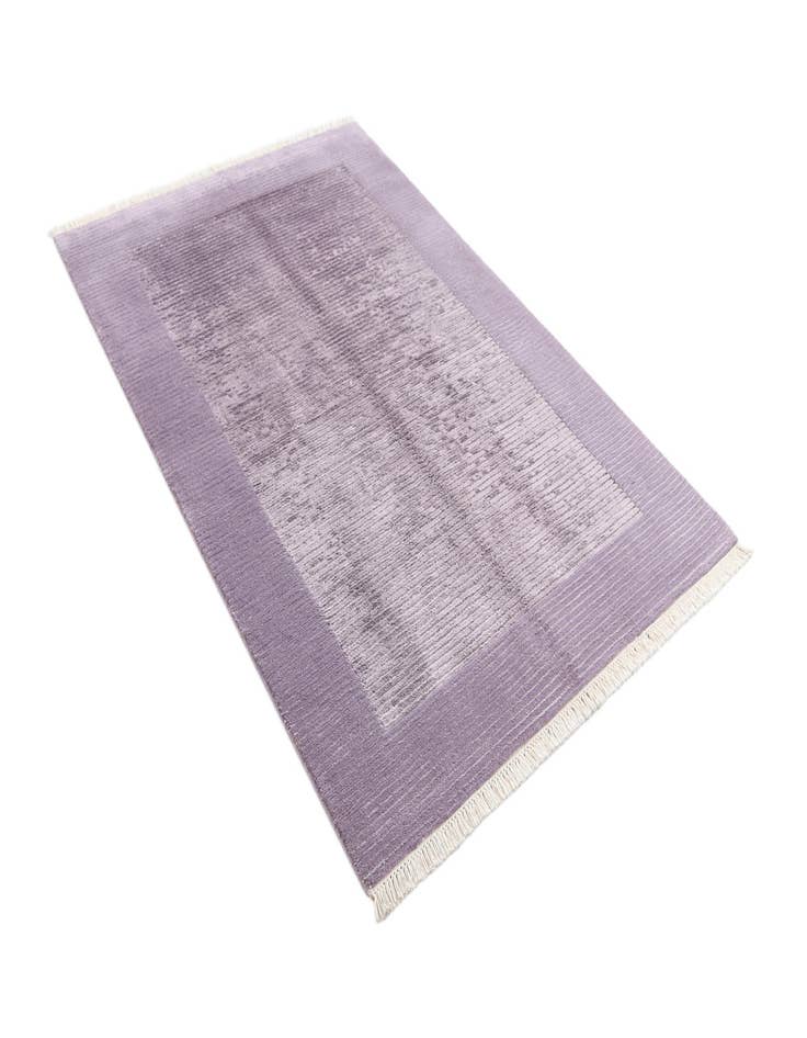 Detail image of  3' 10 x 6' Darya Rug