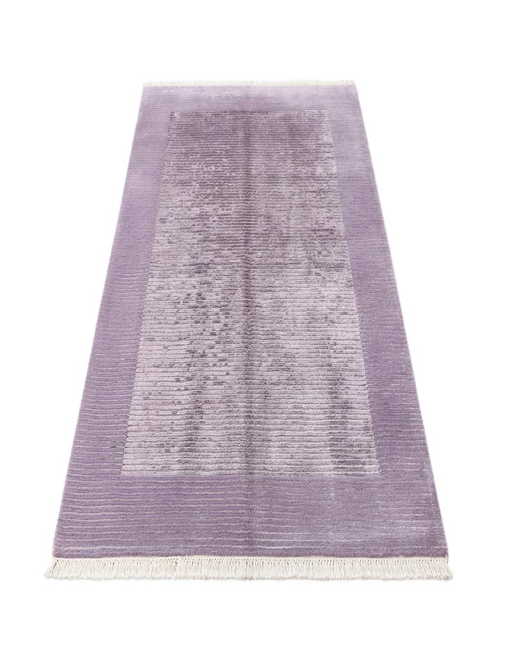 Detail image of  3' 10 x 6' Darya Rug