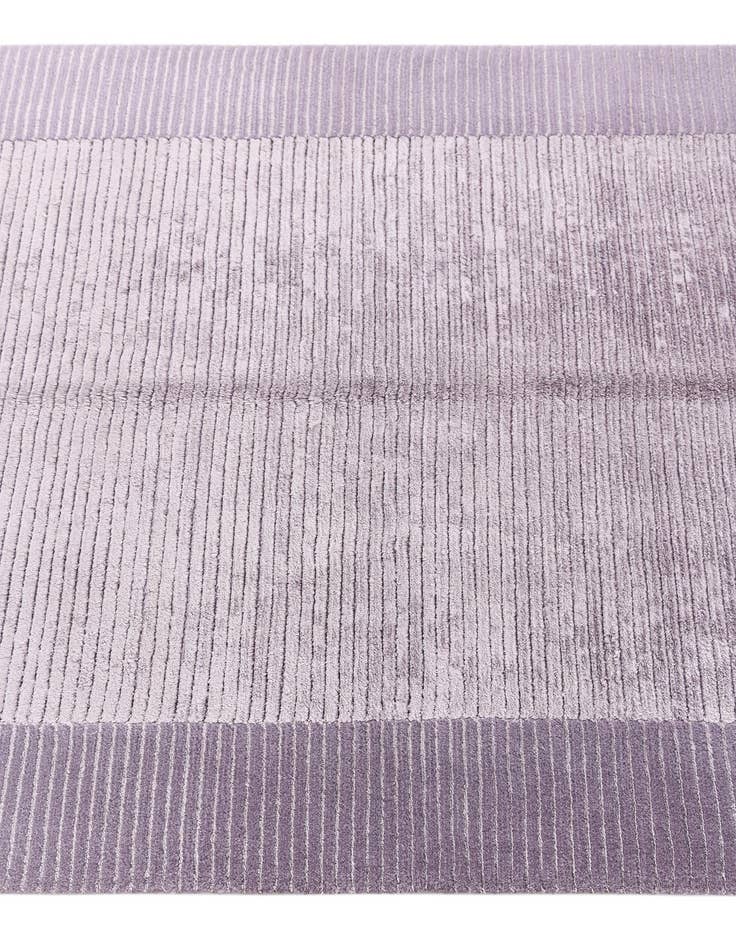 Detail image of  3' 10 x 6' Darya Rug