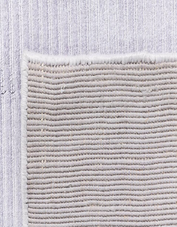 Detail image of  4' x 6' Darya Rug