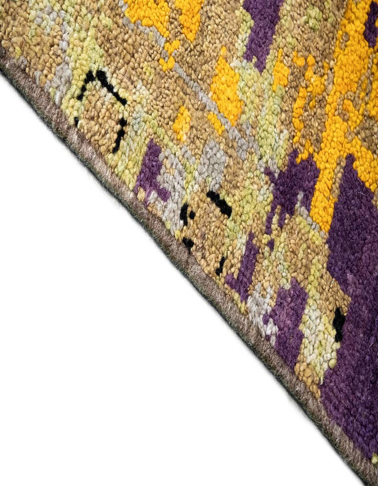 Detail image of  13' 7 x 18'  Hand Knotted Darya Wool Rug