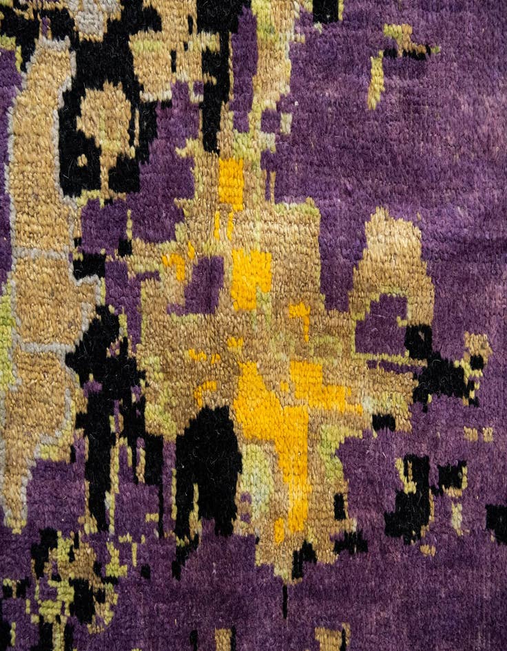 Detail image of  13' 7 x 18'  Hand Knotted Darya Wool Rug