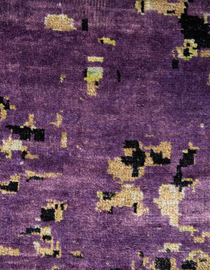 Detail image of  13' 7 x 18'  Hand Knotted Darya Wool Rug