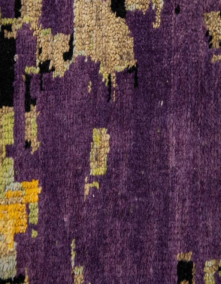 Detail image of  13' 7 x 18'  Hand Knotted Darya Wool Rug